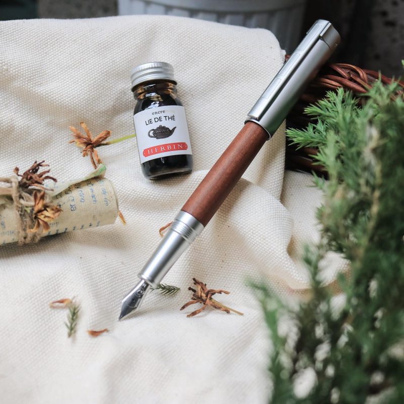 STAEDTLER Initium Lignum Füllhalter Aus Ahornholz – Made In Germany, Mit Geschenkverpackung, Füllfeder